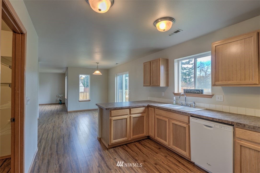 6315 199th Way Southwest Rochester, WA 98579 - Photo 5 of 19