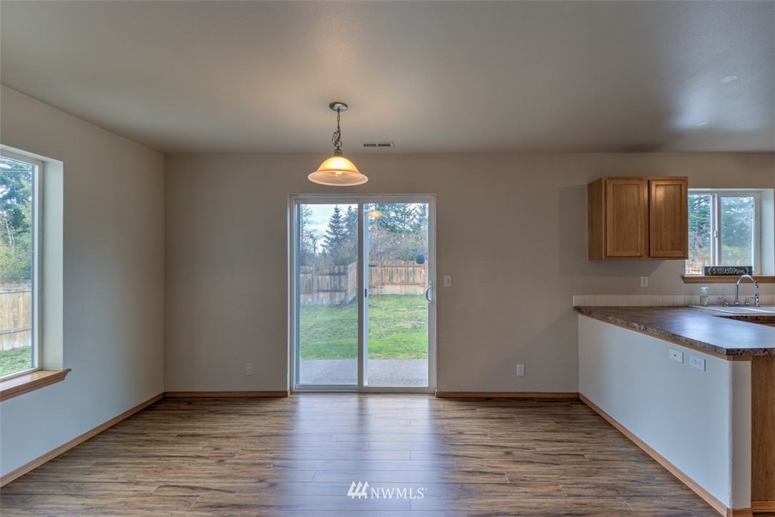 6315 199th Way Southwest Rochester, WA 98579 - Photo 6 of 19