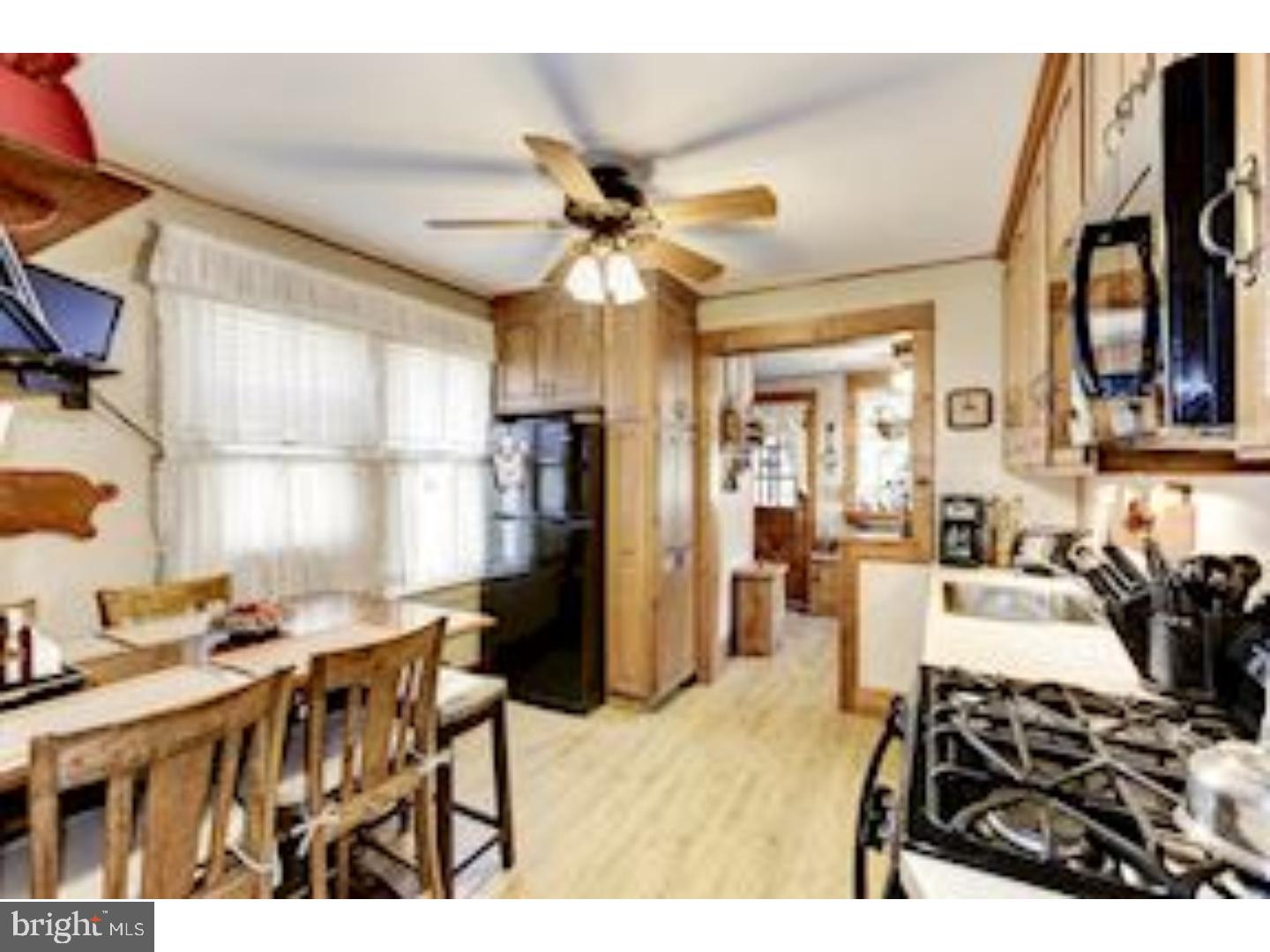 467 Prospect Road Springfield, PA 19064 - Photo 10 of 25 Kitchen