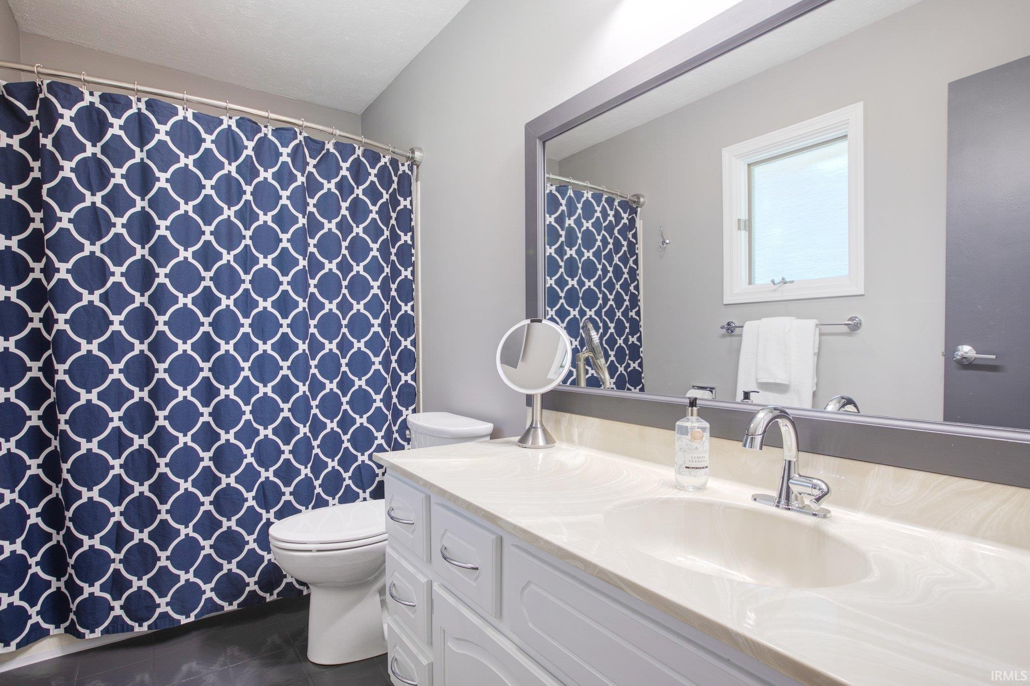 17393 Woodhurst Road Granger, IN 46530 - Photo 31 of 36 Gallery Image 31