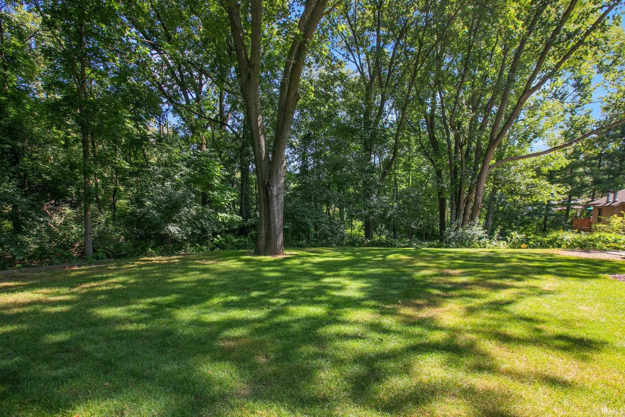 17393 Woodhurst Road Granger, IN 46530 - Photo 34 of 36 Gallery Image 34