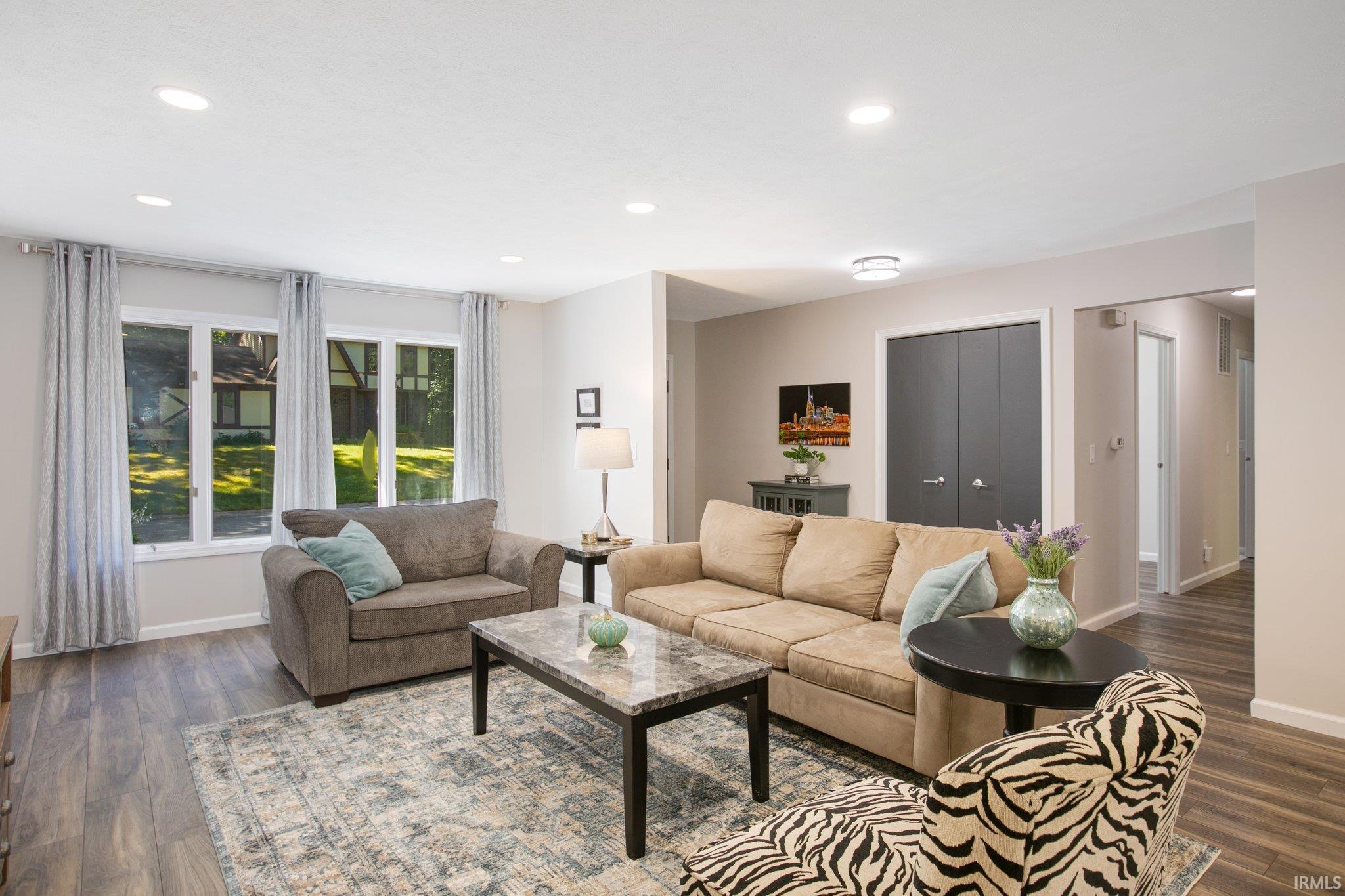 17393 Woodhurst Road Granger, IN 46530 - Photo 5 of 36 Gallery Image 5