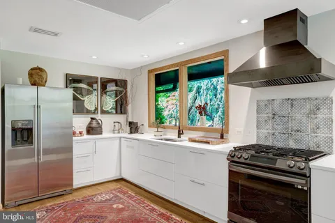 $1,750,000 | 1927 Marthas Road, Alexandria, VA 22307