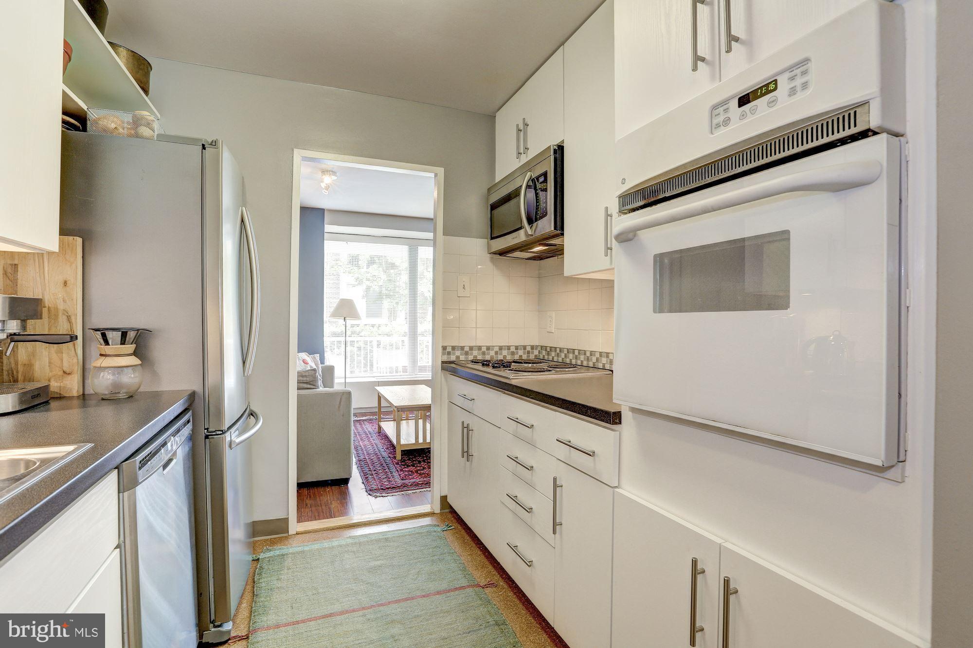 400 O Street Southwest, Unit 102 Washington, DC 20024 - Photo 20 of 30 Kitchen
