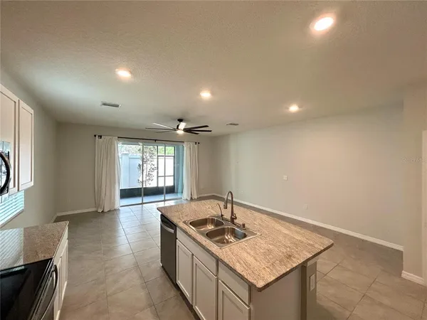 $2,350 | 2946 Suncoast Plains Drive, Odessa, FL 33556