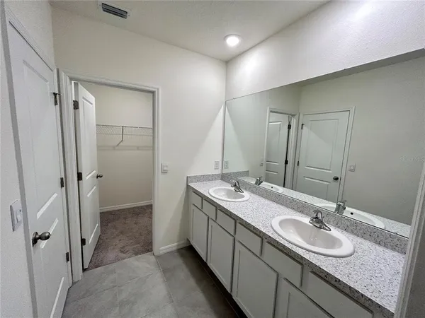 $2,350 | 2946 Suncoast Plains Drive, Odessa, FL 33556