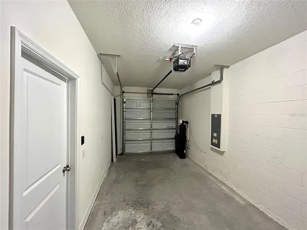 $2,350 | 2946 Suncoast Plains Drive, Odessa, FL 33556