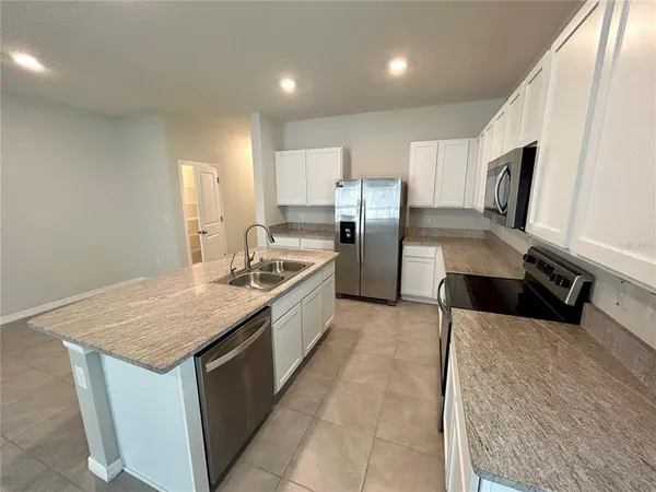 $2,350 | 2946 Suncoast Plains Drive, Odessa, FL 33556