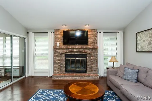 $475,000 | 1201 Dunston Drive, St. Louis, MO 63146