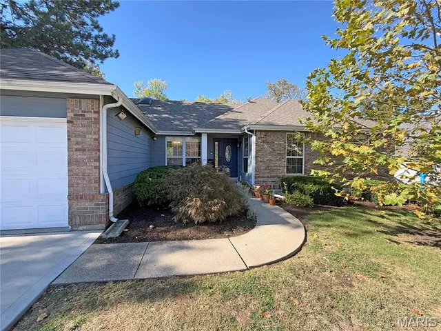 $475,000 | 1201 Dunston Drive, St. Louis, MO 63146