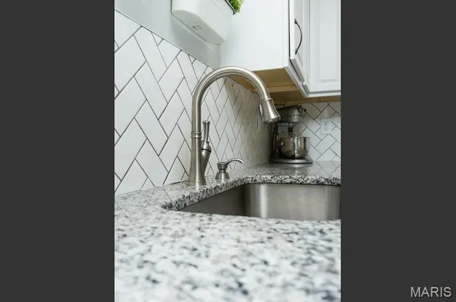 $475,000 | 1201 Dunston Drive, St. Louis, MO 63146