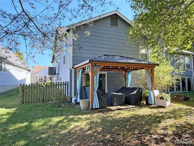 $475,000 | 1201 Dunston Drive, St. Louis, MO 63146