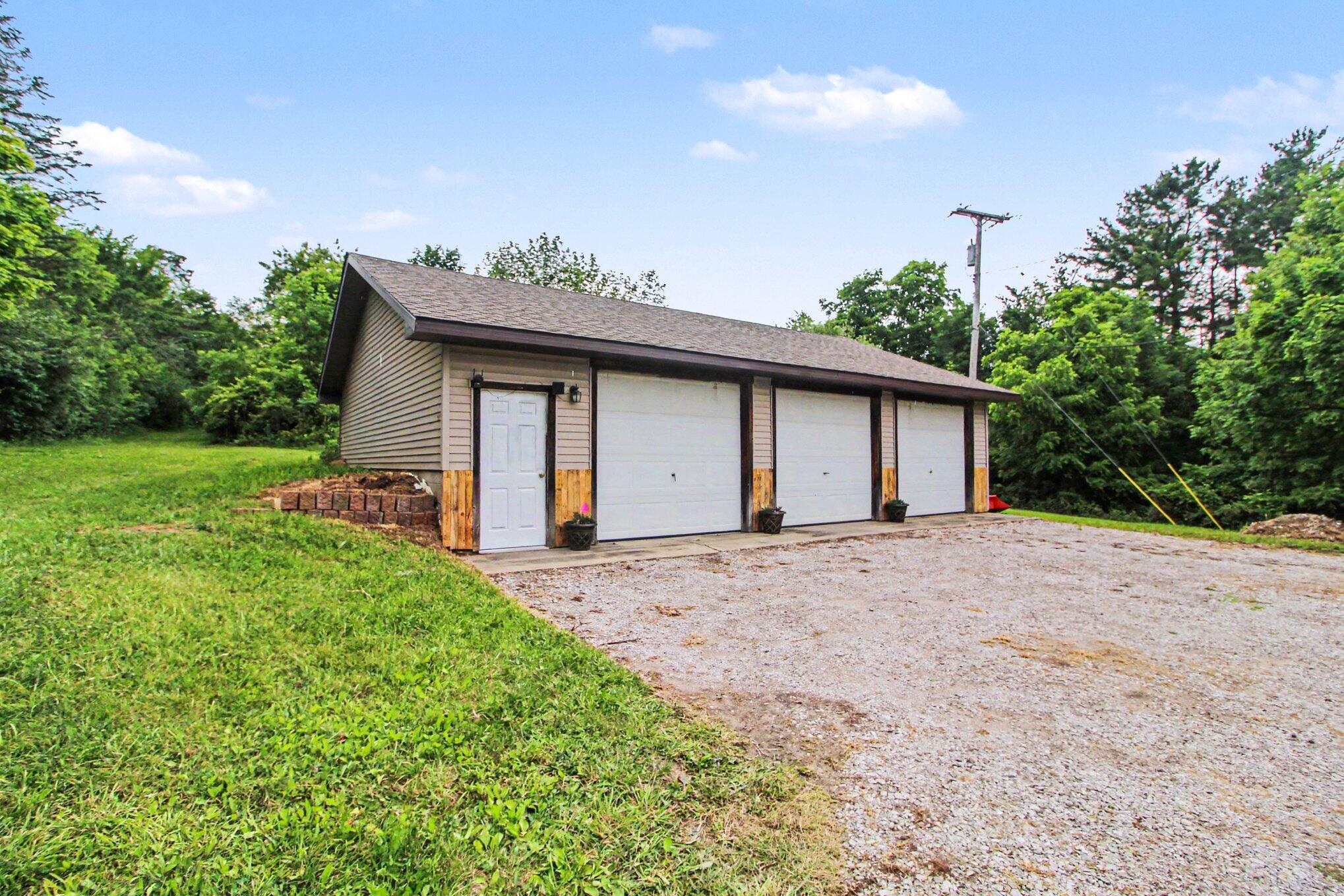 2736 South Wagner Road Ann Arbor, MI 48103 - Photo 66 of 91 064_file_4680