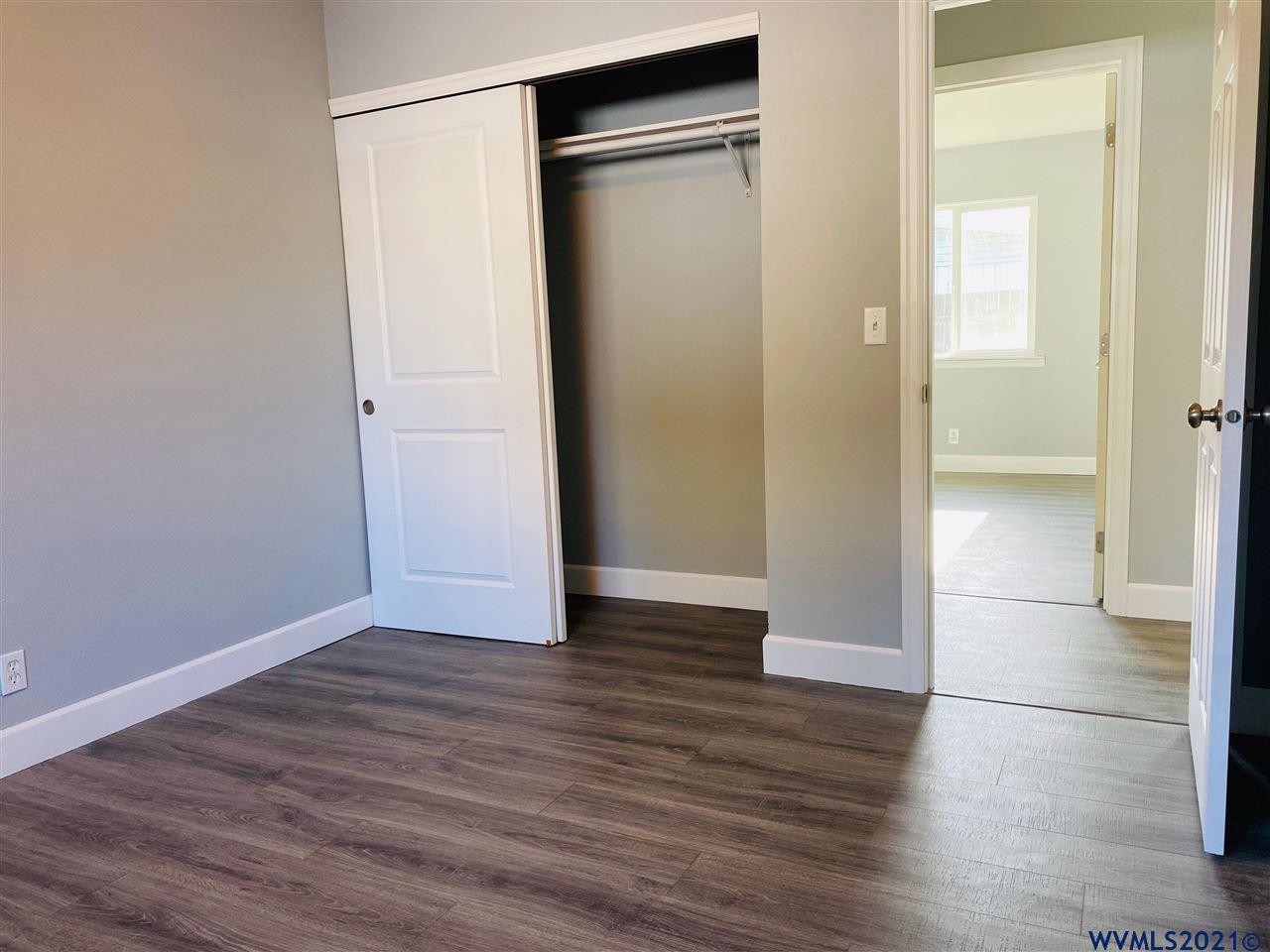 934 20th Avenue Southwest Albany, OR 97321 - Photo 16 of 26
