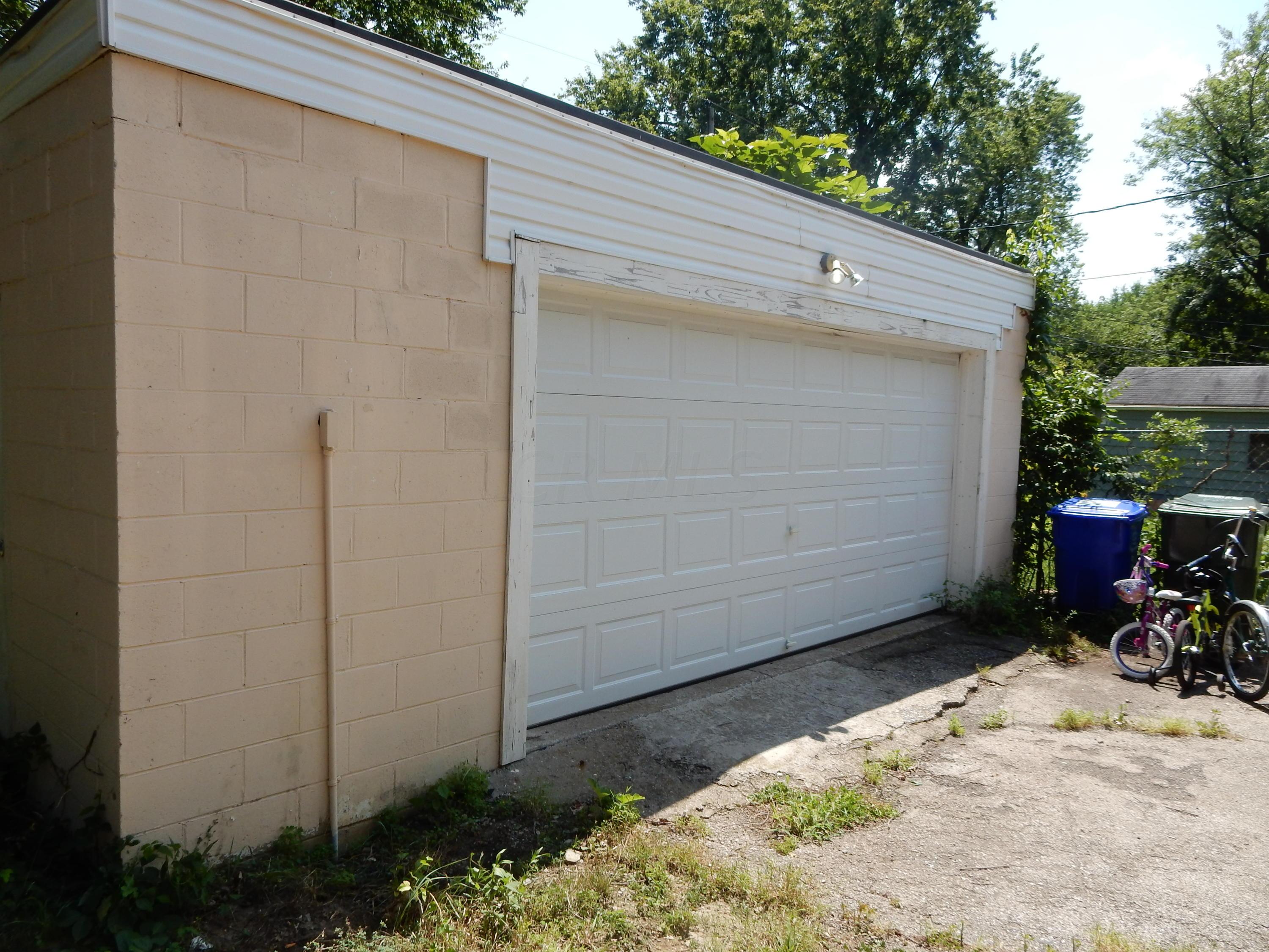 1762 Devonshire Road Columbus, OH 43219 - Photo 25 of 31 Gallery Image 25