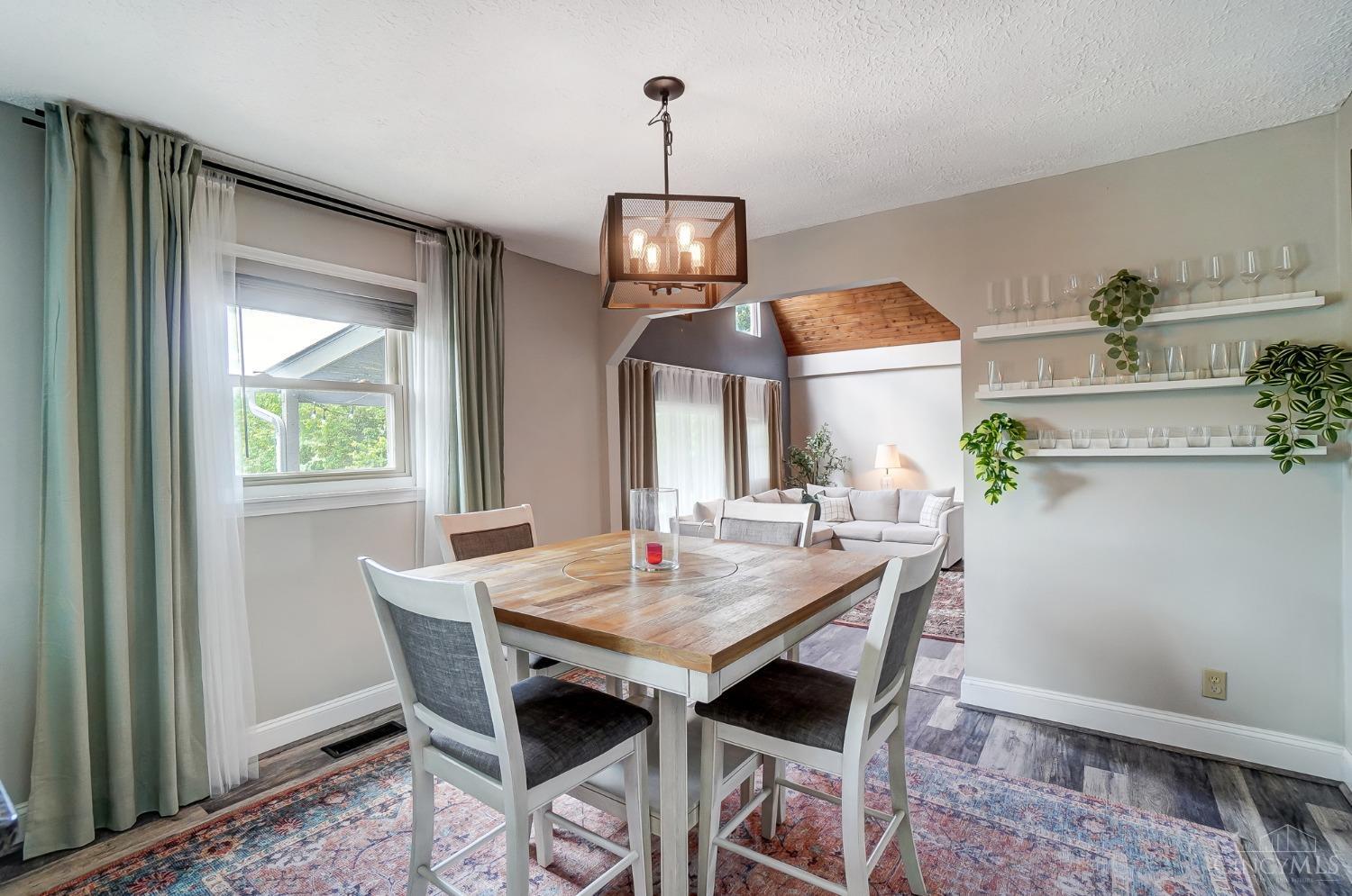 6173 Springdale Road Cincinnati, OH 45247 - Photo 22 of 73