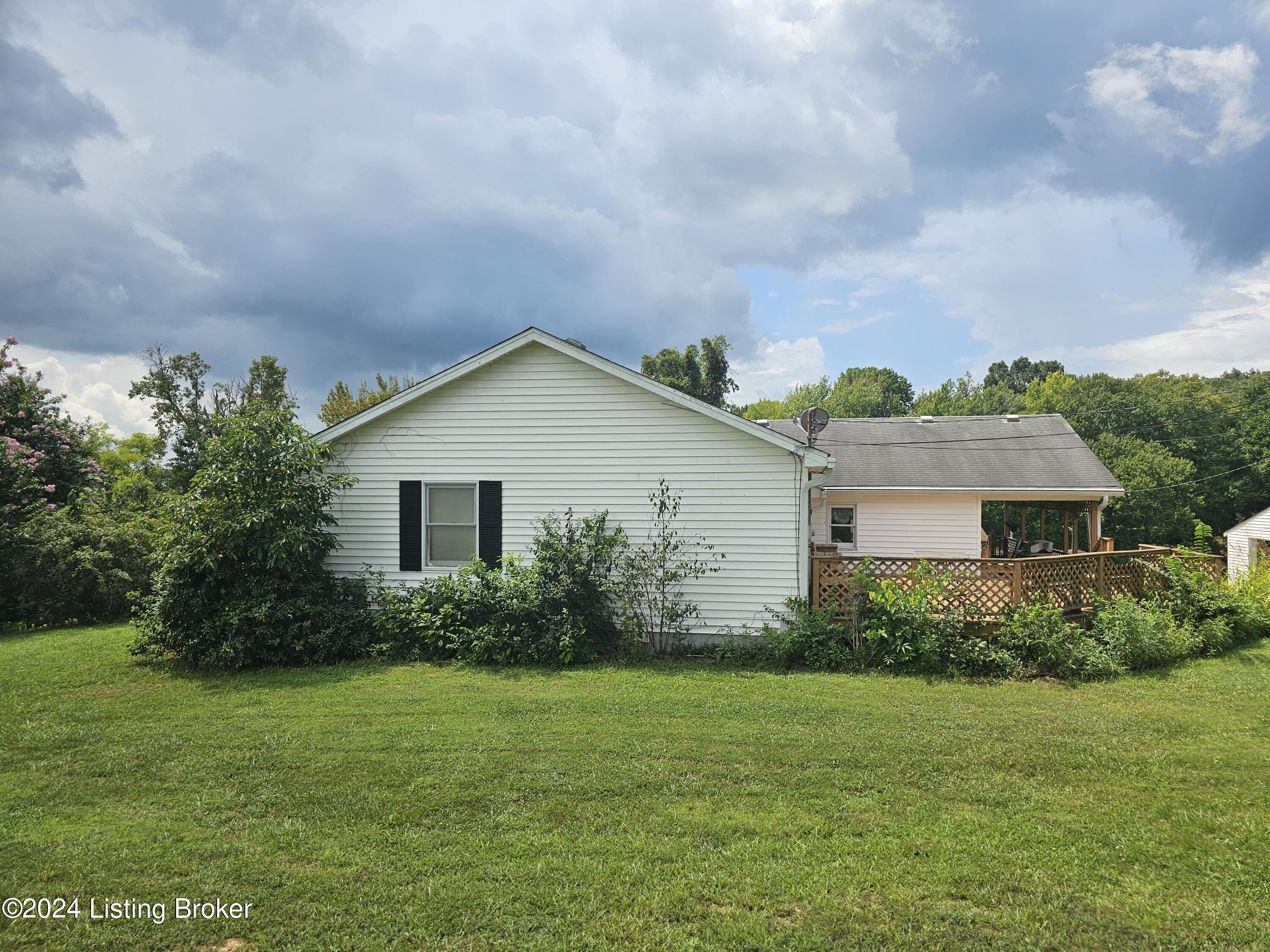 1936 Belmont Road Lebanon Junction, KY 40150 - Photo 8 of 48 20240818_134027