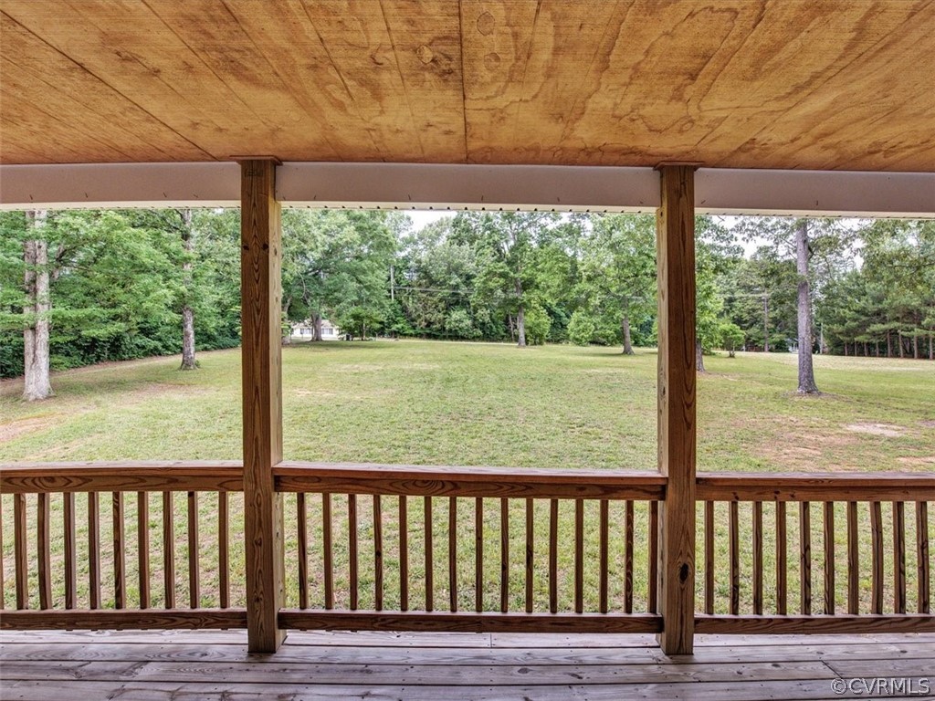 4326 Worsham Road Powhatan, VA 23139 - Photo 5 of 27 Gallery Image 5