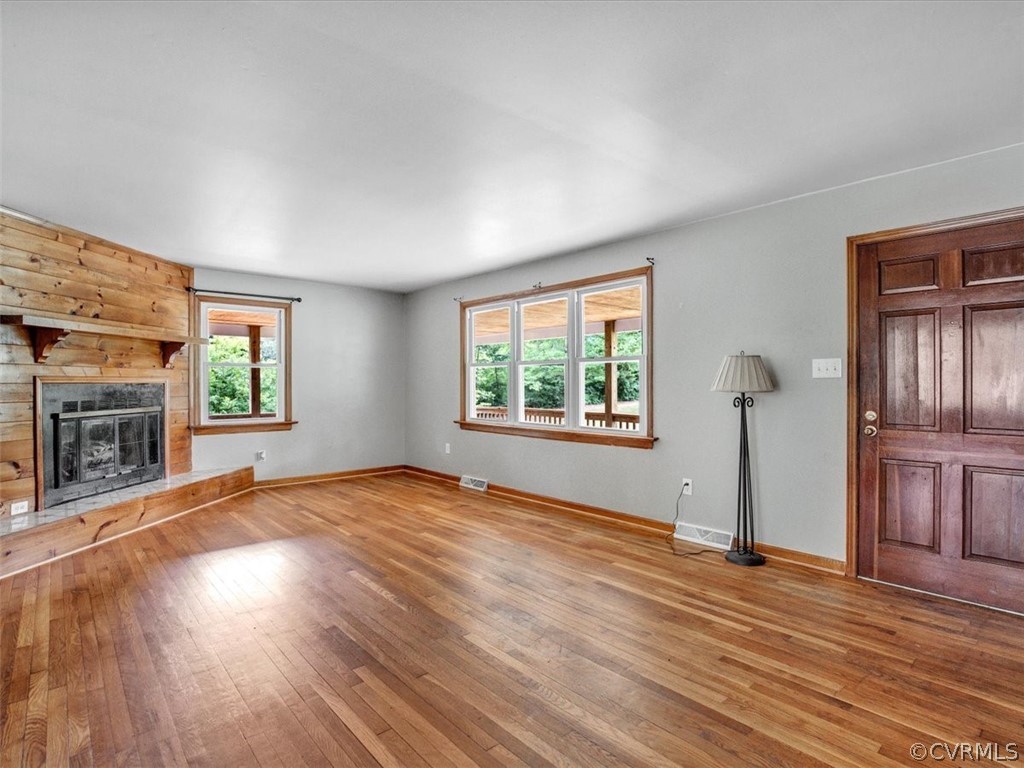 4326 Worsham Road Powhatan, VA 23139 - Photo 6 of 27 Gallery Image 6