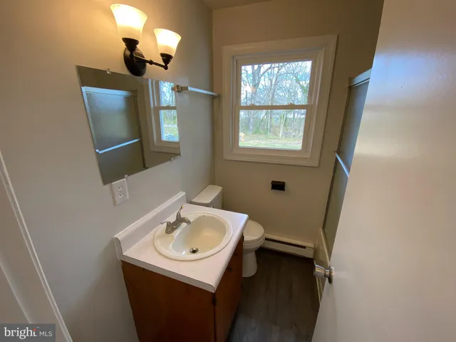 $1,395 | 6037 Rosedale Drive, King George, VA 22485