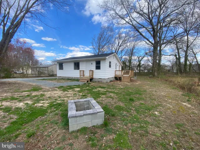 $1,395 | 6037 Rosedale Drive, King George, VA 22485