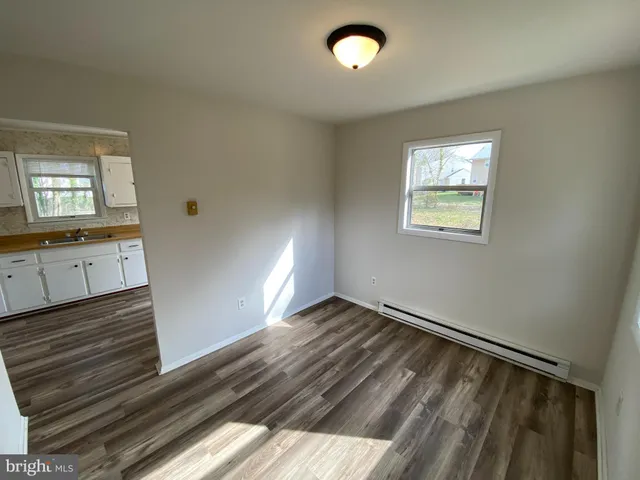 $1,395 | 6037 Rosedale Drive, King George, VA 22485