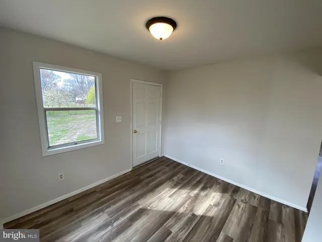 $1,395 | 6037 Rosedale Drive, King George, VA 22485