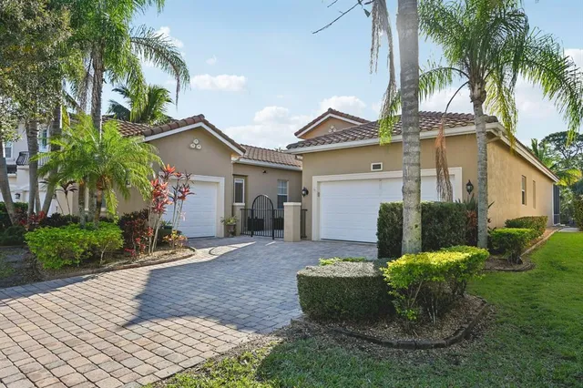 $724,899 | 5588 Southwest Bellflower Court, Palm City, FL 34990