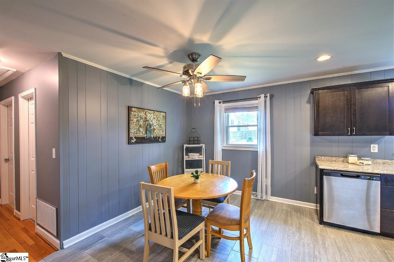 563 Lowndes Hill Road Greenville, SC 29607 - Photo 15 of 31 Gallery Image 15