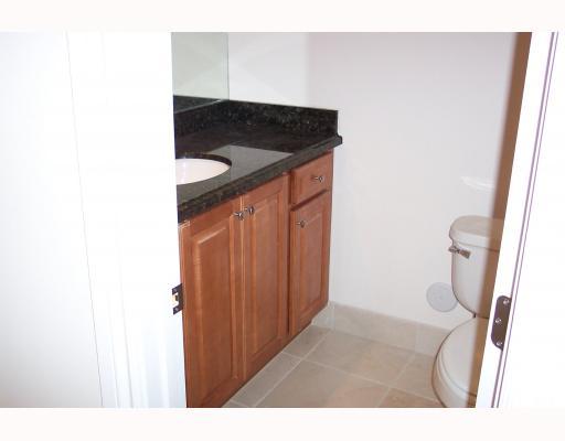 129 South Golfview Road, Unit 2 Lake Worth Beach, FL 33460 - Photo 9 of 15 Additional Photo