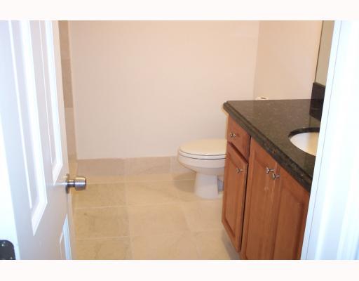 129 South Golfview Road, Unit 2 Lake Worth Beach, FL 33460 - Photo 10 of 15 Additional Photo