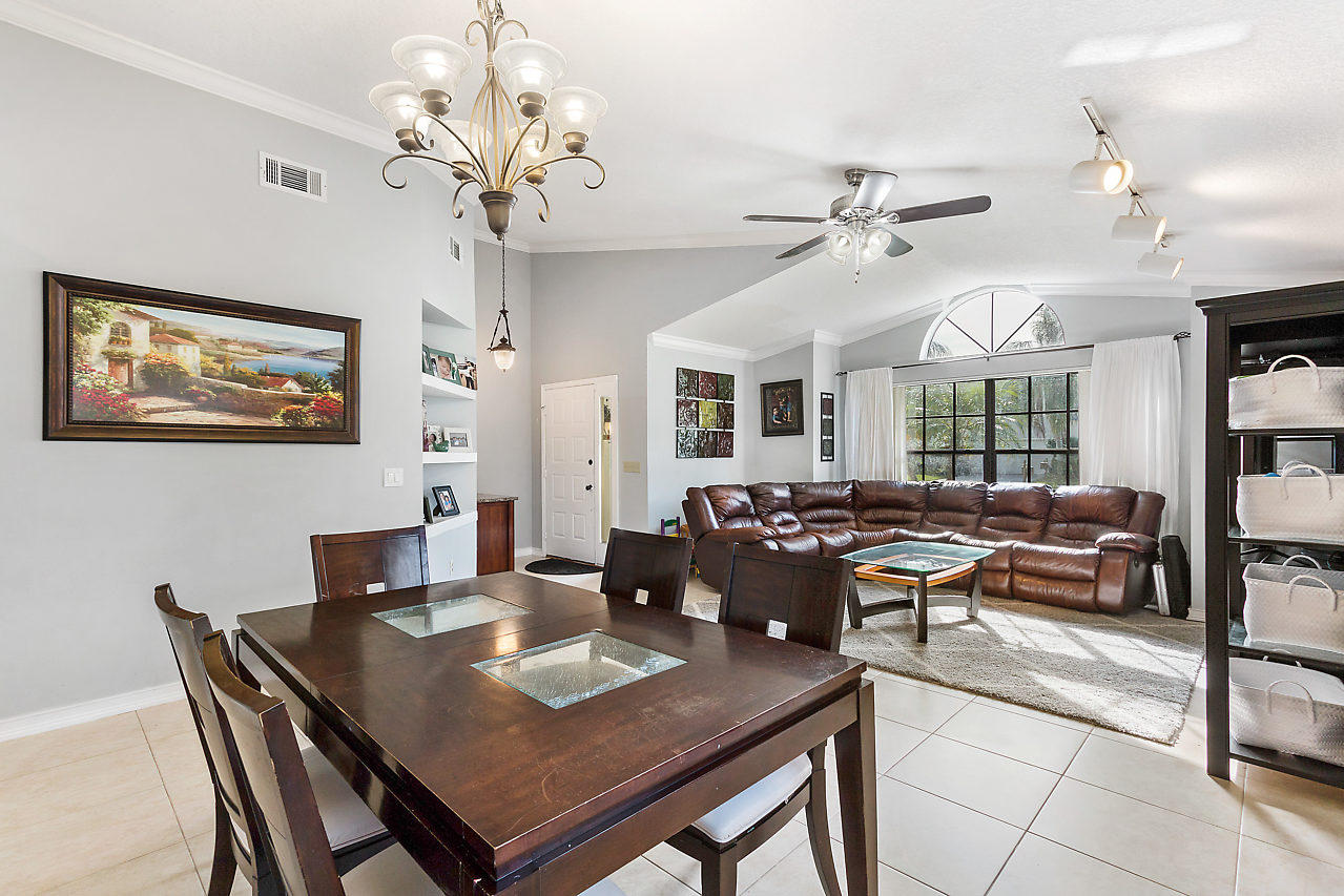 10297 Islander Drive Boca Raton, FL 33498 - Photo 8 of 30 Dining Room