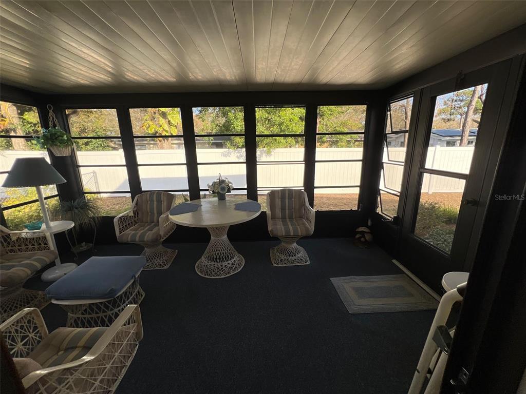 1001 Starkey Road, Unit 90 Largo, FL 33771 - Photo 40 of 43