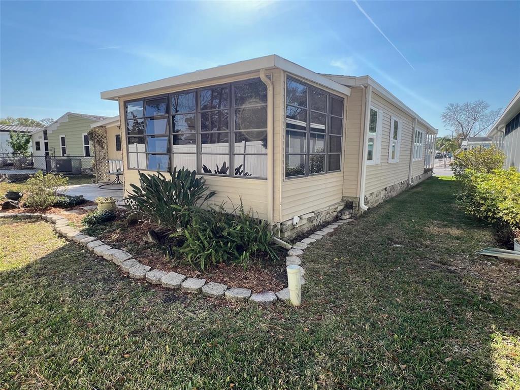 1001 Starkey Road, Unit 90 Largo, FL 33771 - Photo 5 of 43