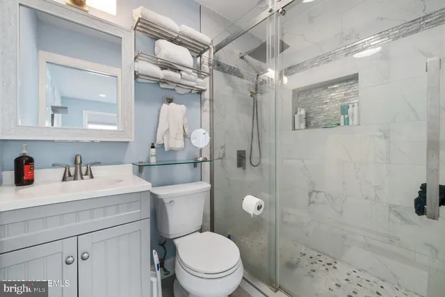 $765,000 | 1407 Hilo Bay Drive, Forked River, NJ 08731