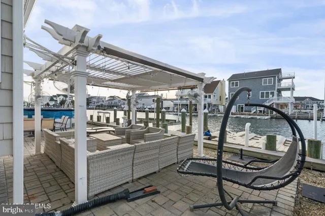 $765,000 | 1407 Hilo Bay Drive, Forked River, NJ 08731