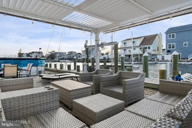 $765,000 | 1407 Hilo Bay Drive, Forked River, NJ 08731