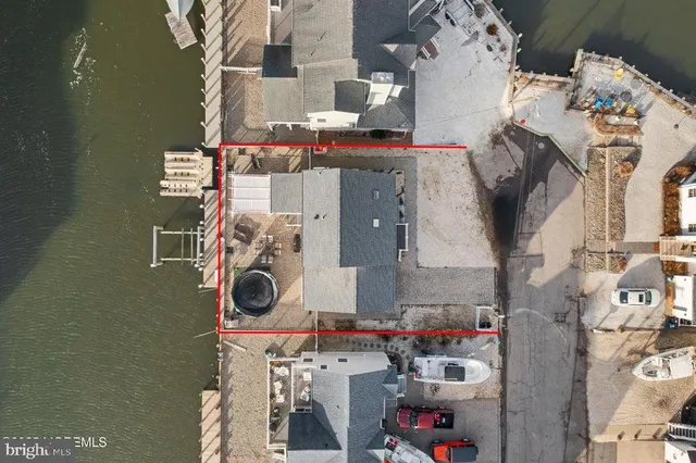 $765,000 | 1407 Hilo Bay Drive, Forked River, NJ 08731