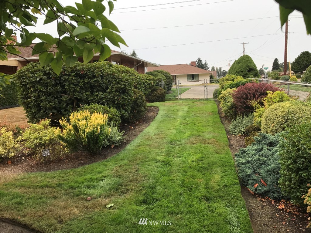 938 Southwest 18th Street Chehalis, WA 98532 - Photo 21 of 25 Gallery Image 21