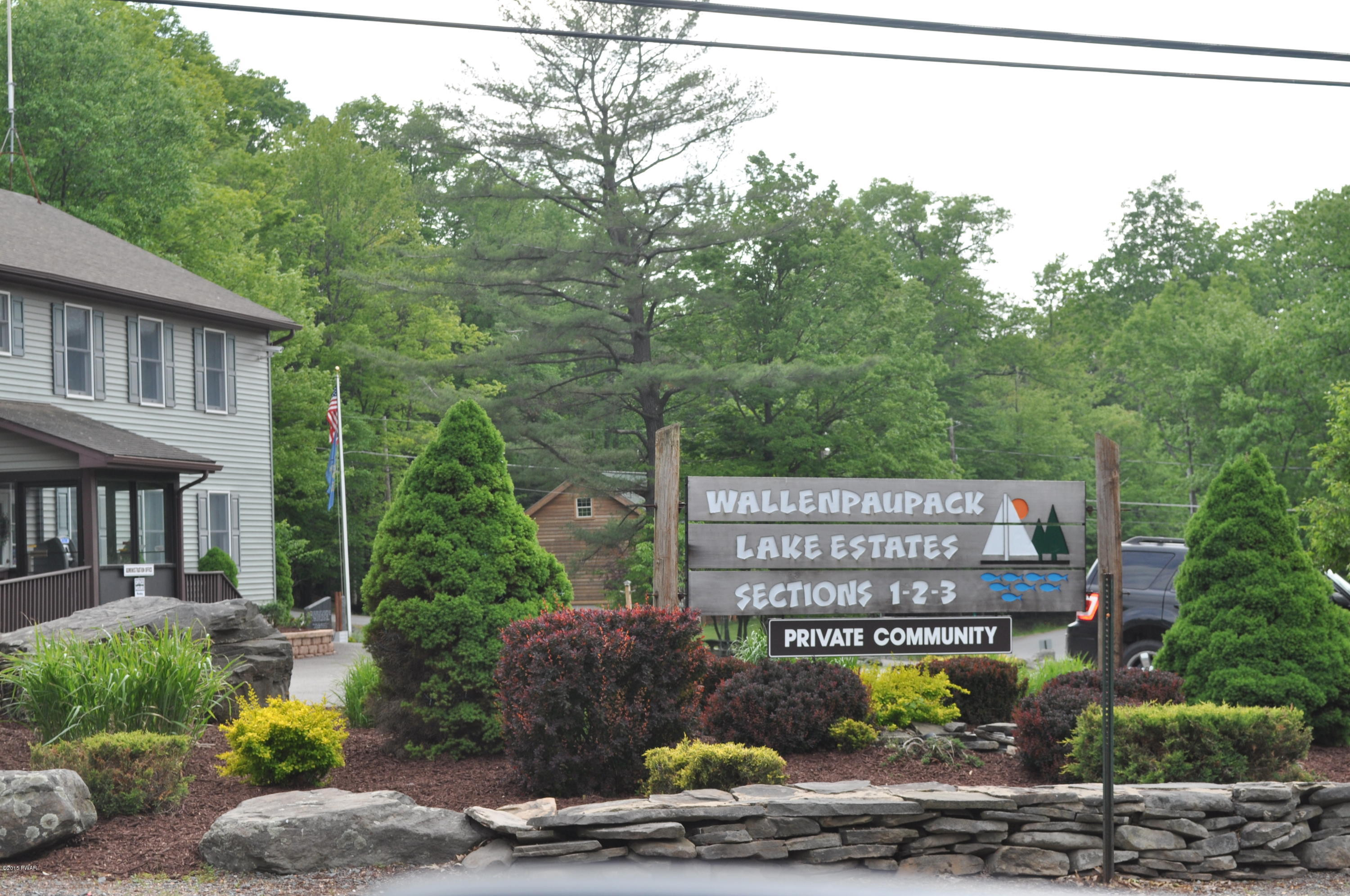 4 Boat House Road Lake Ariel, PA 18436 - Photo 2 of 5