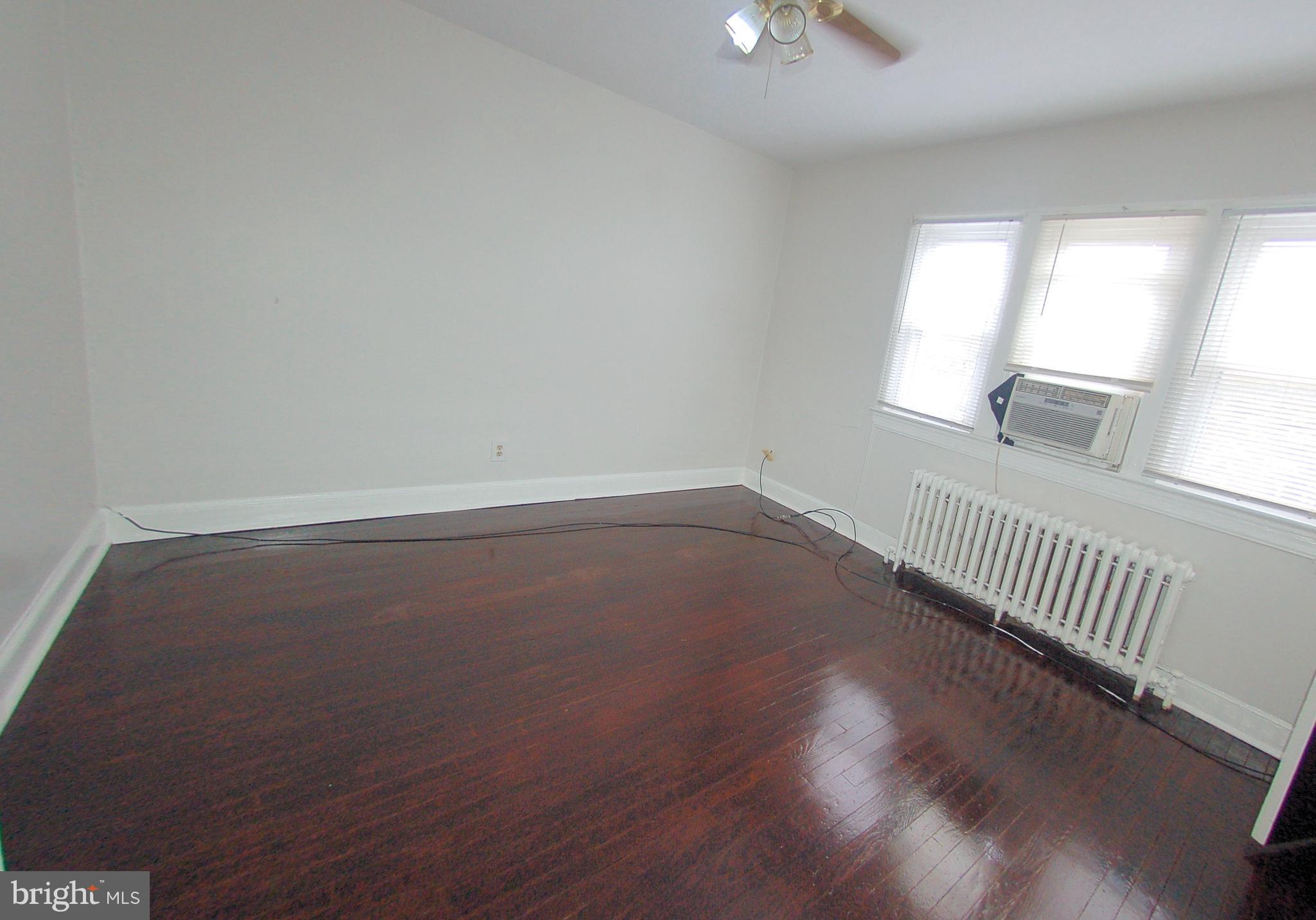 1623 R Street Southeast Washington, DC 20020 - Photo 9 of 16 Gallery Image 9
