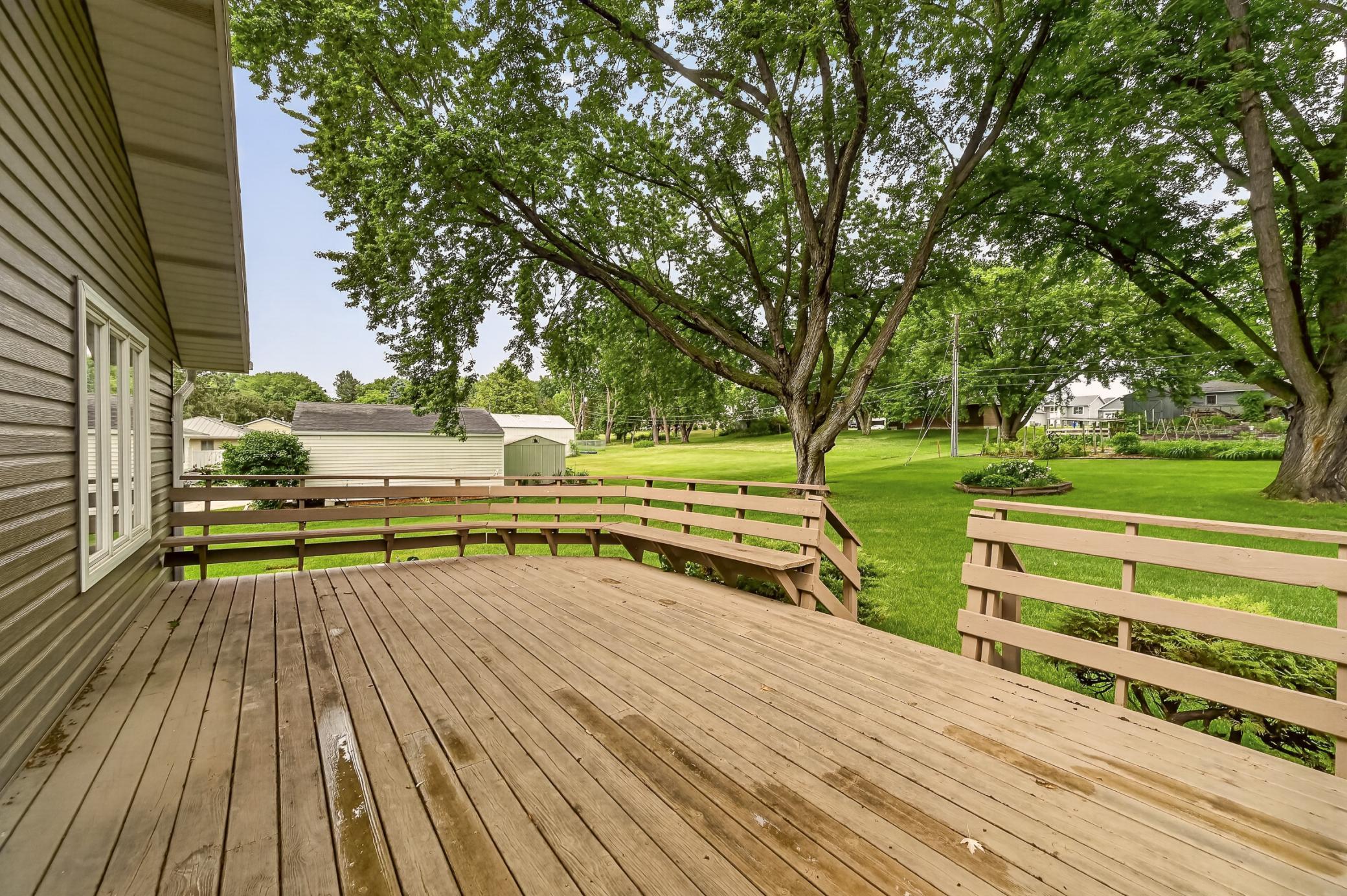 402 Strathmore Lane Southeast Rochester, MN 55904 - Photo 30 of 31