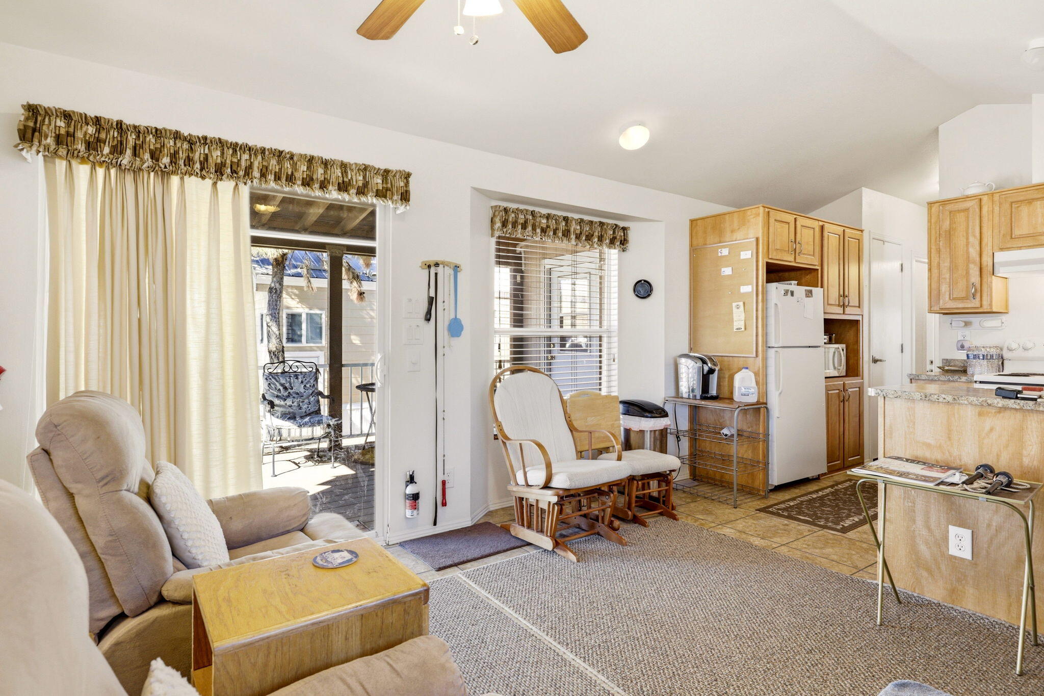 2703 Rustlers Roost Overgaard, AZ 85933 - Photo 9 of 33
