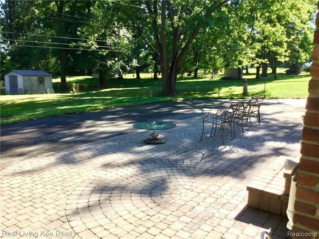 371 Maplehill Road Rochester, MI 48306 - Photo 9 of 24 Back Patio 4.jpg