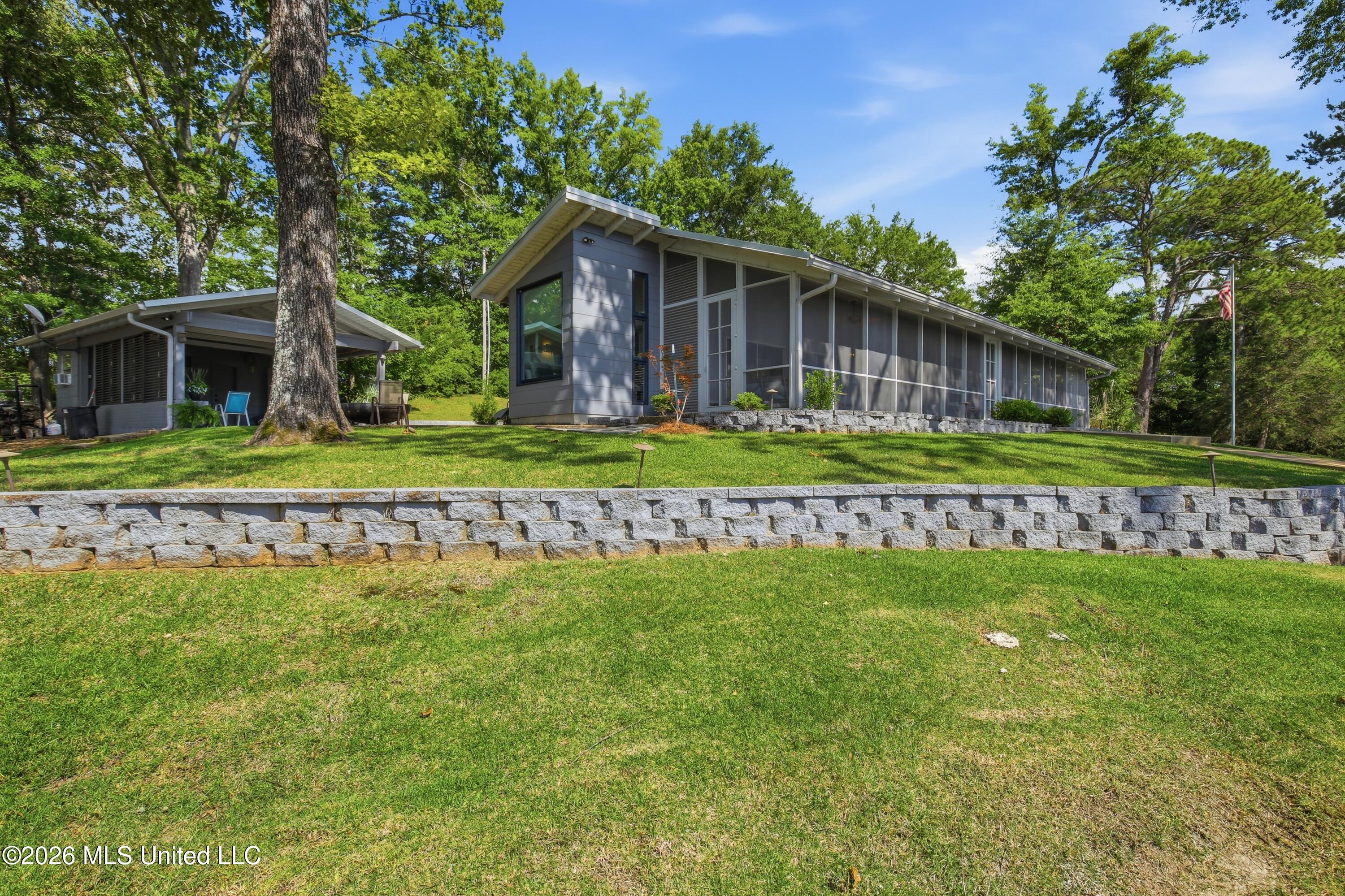 683 Cedar Hill Road Flora, MS 39071 - Photo 11 of 97 055-683 Cedar Hill Rd _ Hometoursms.com