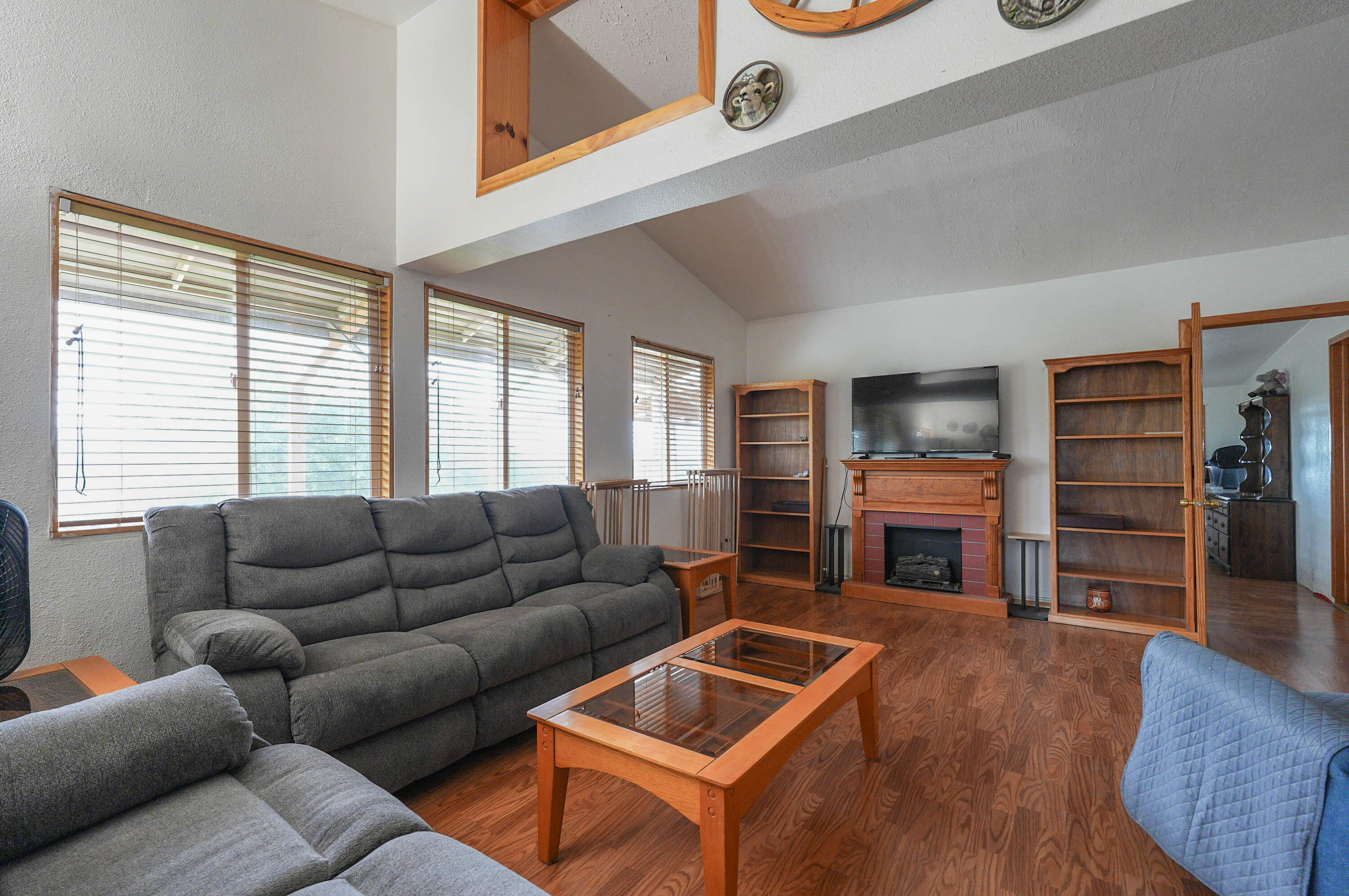 13330 Homeland Road Macdoel, CA 96058 - Photo 31 of 163 Homeland_029
