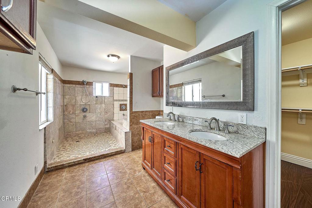 9020 Pionero Road Pinon Hills, CA 92372 - Photo 30 of 71 57