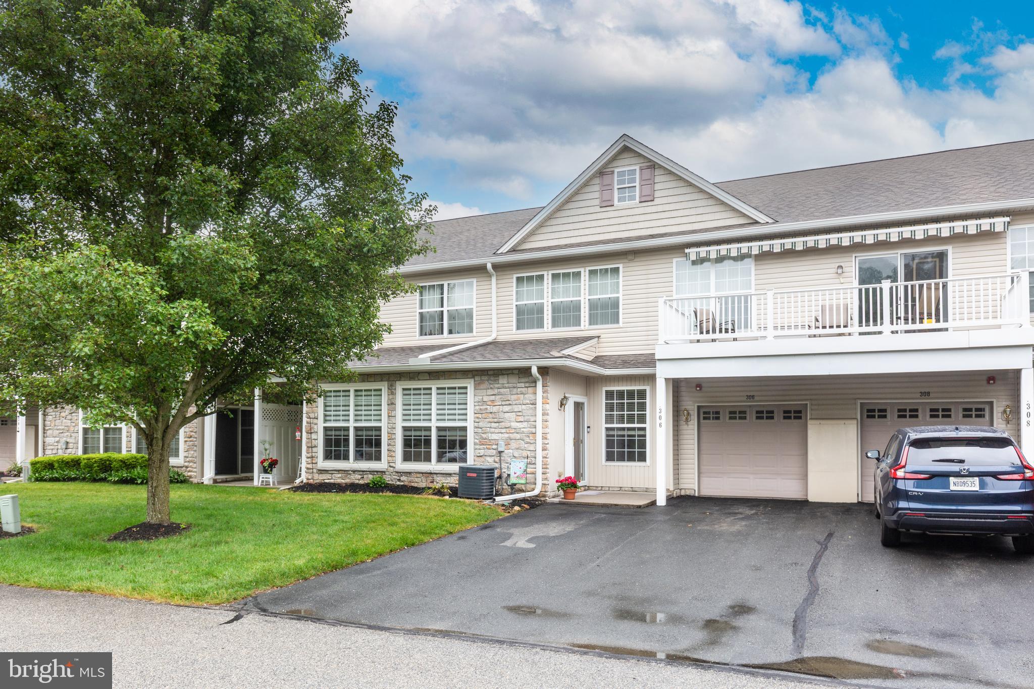 306 Marshview Road, Unit 306 Stewartstown, PA 17363 - Photo 2 of 33