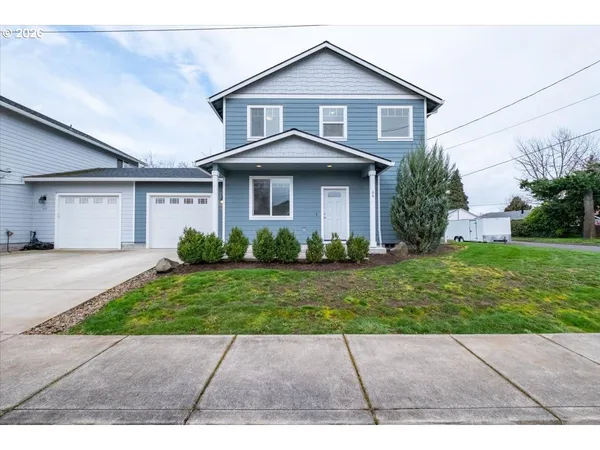 $349,900 | 66 North 8th Street, Lebanon, OR 97355