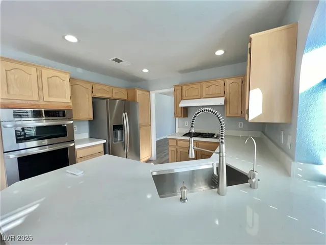 $2,000 | 9553 World Cup Drive, Las Vegas, NV 89117